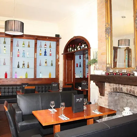 Harding Hotel 3*