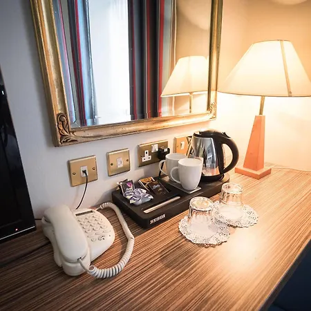 Travelodge City Rathmines Hotel 3*