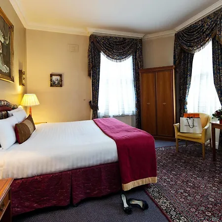 Hotel Central 3*