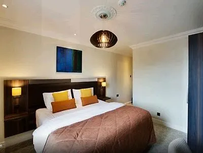 7, Centre Dublin