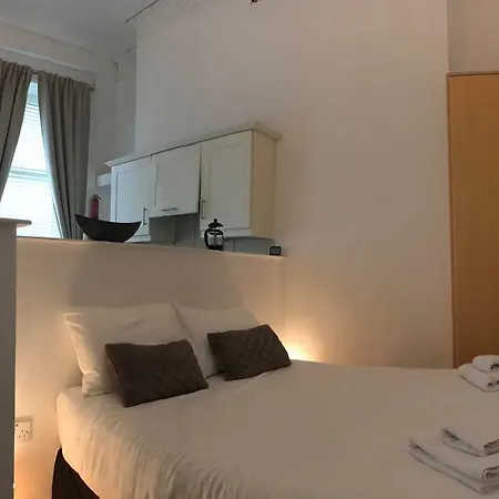 Mountjoy Serviced Apartment *