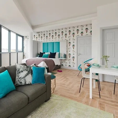 דירה Inchicore Suites דבלין