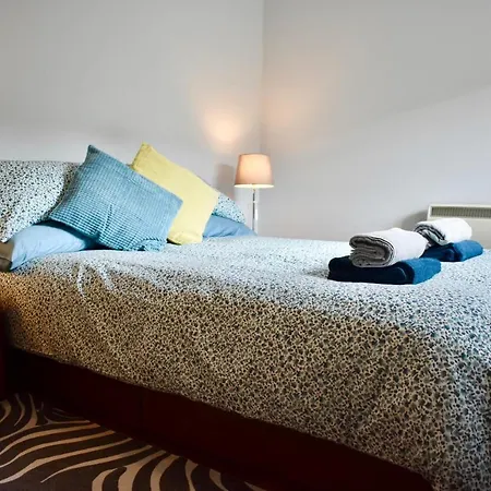 1 Bedroom *