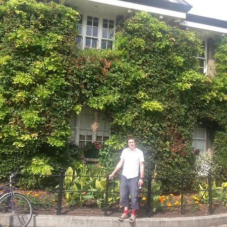 Frühstückspension Acara House