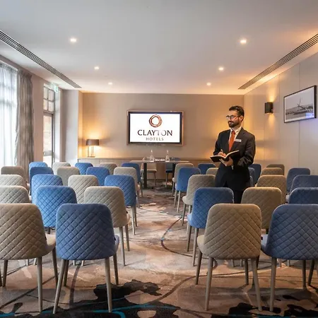 Clayton Ballsbridge 4*
