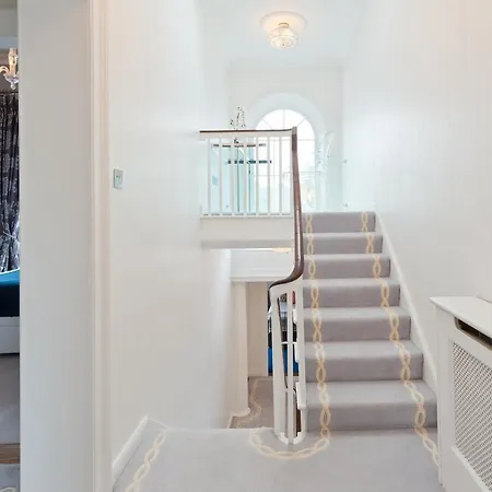 The Bono - Hiphipstay Apartment