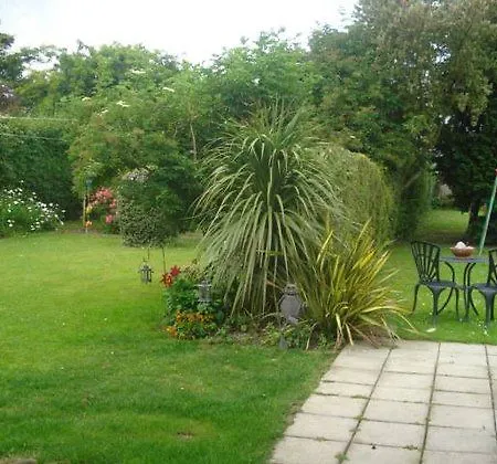 Almara Bed & Breakfast