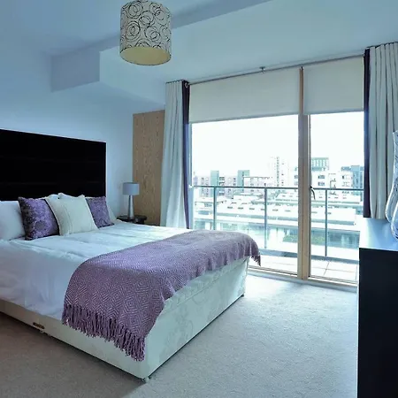Best Location Luxury Penthouse Style Apt.