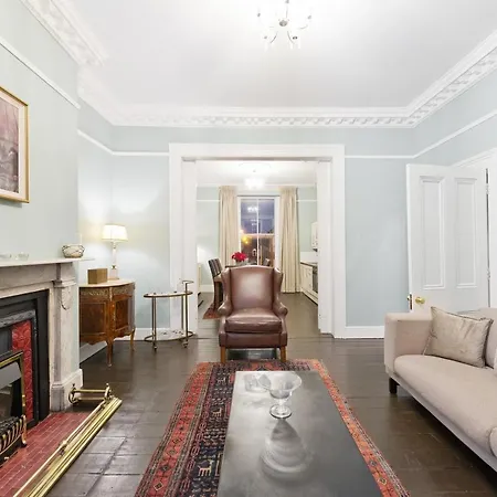 The George Bernard Shaw Apartment