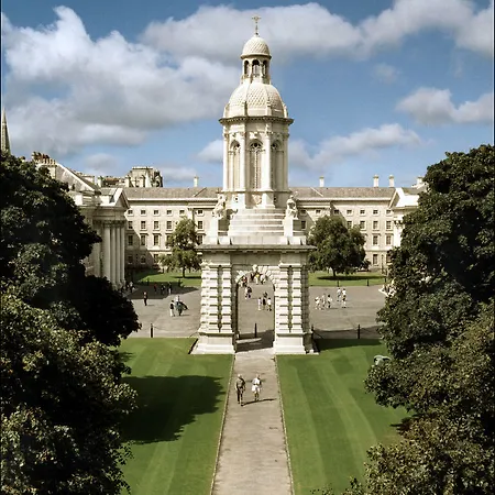 Trinity College Campus 2* Dublin