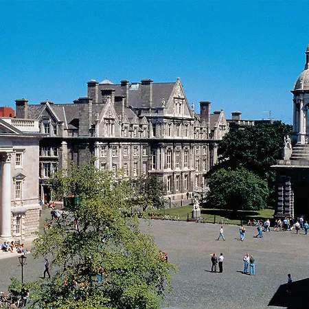 Trinity College Campus Dublin