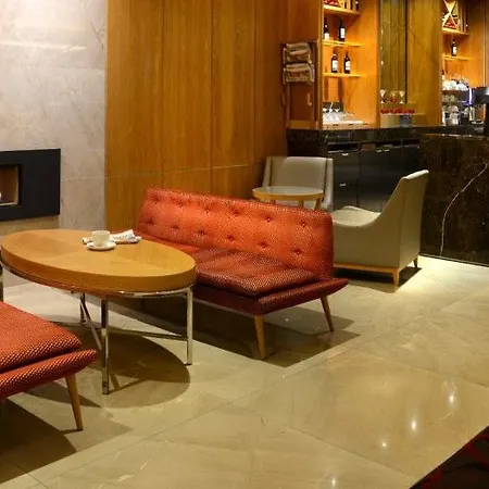 Hotel Clayton Burlington Road