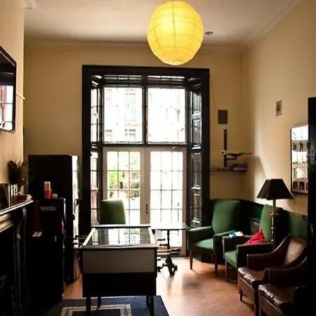 The Townhouse Hotel