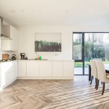 Killester Self Catering Apartment *