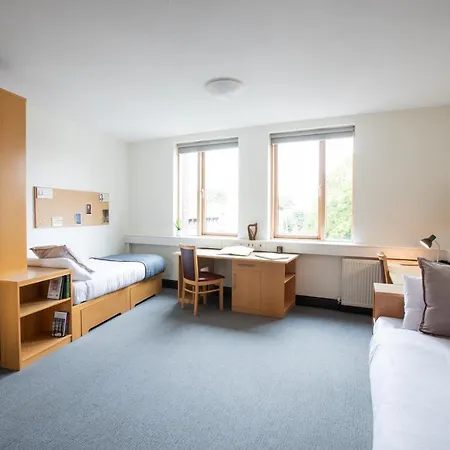 Trinity Hall - Suburban * Dublin