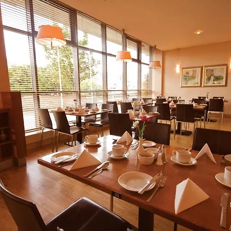 Ardmore Hotel 3*