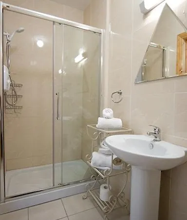 Apartment Glencourt *