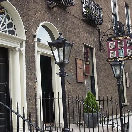 The Townhouse Hotel 3*