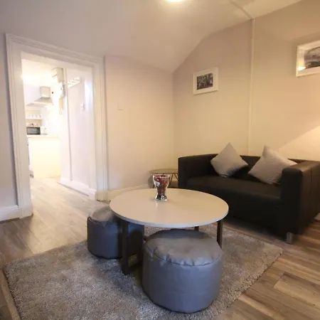 The Key Collection Temple Bar Apartment *