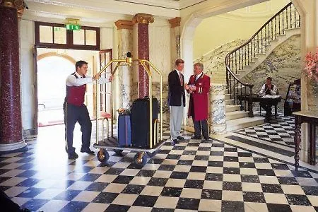 Radisson Blu St. Helen's 5*