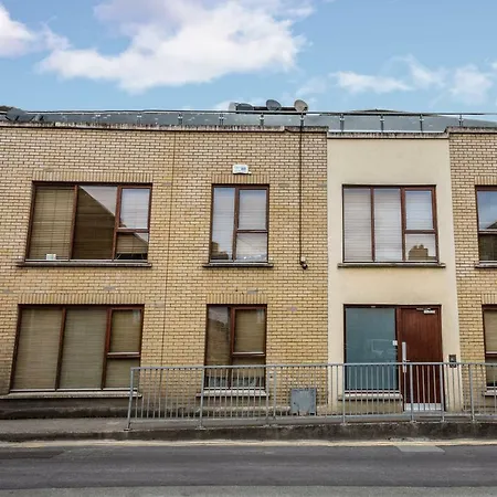 Hanbury Mews 4 Apartment *