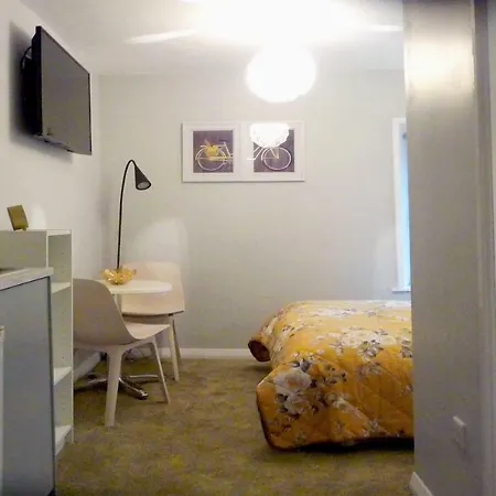 Donnybrook Townhouse Apartment Dublin