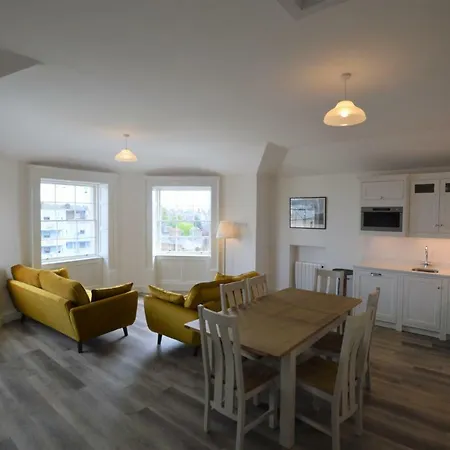 Apartment Henrietta Centre Dublin