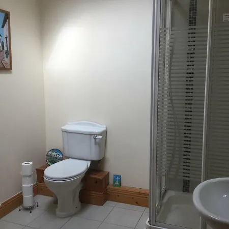 Holiday home Large 5 Bedroom In Shankill South *