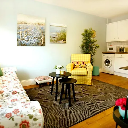 1 Self-catered * Dublin