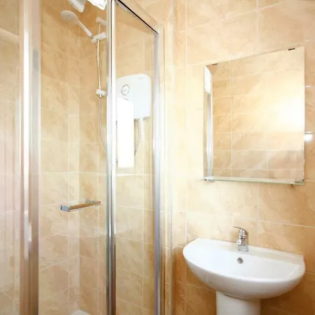 1 Self-catered * Dublin