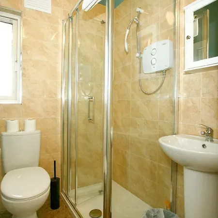 1 Self-catered Dublin