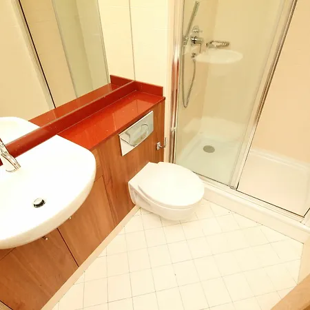 Apartment Forbes Street Dublin