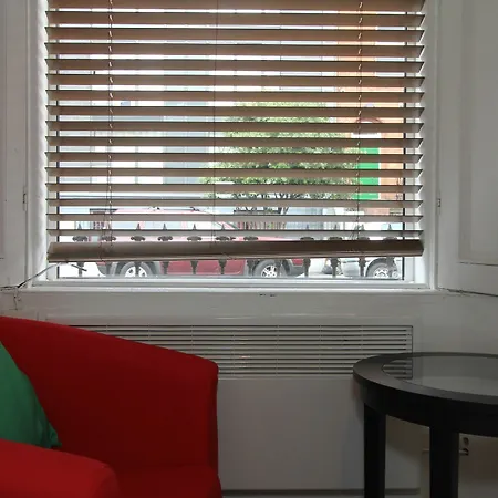 Apartment Sherrard Street *