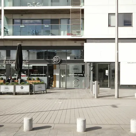 Forbes Street Apartment Dublin