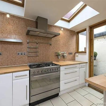 Apartment Cosy 2 Bedroom House In 4 Dublin