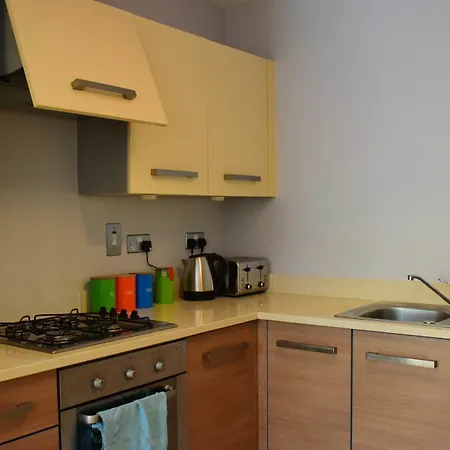 Kilmainham Square 2 Bedroom Flat *