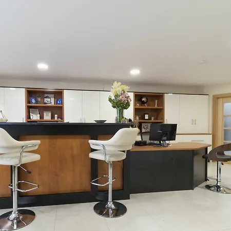 Broc House Appart hôtel 4*