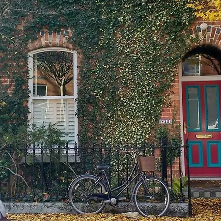 Apartment 4 Bedroom House In Dublin