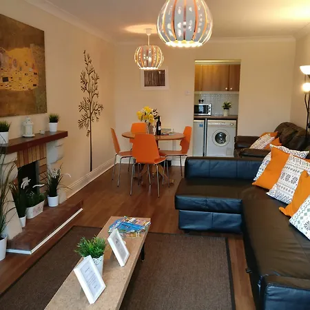 Metrostays - Jervis 66 *