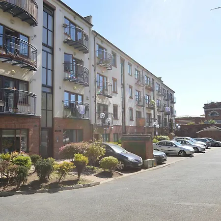 Bertram Court *