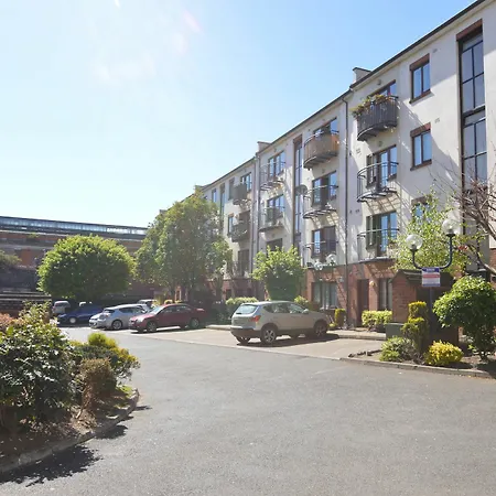 Apartamento Bertram Court *