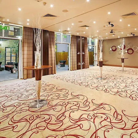 Hotell Hilton Dublin