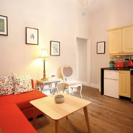 1 Self-catered Apartment