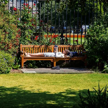 Apartamento Trinity College - Campus *