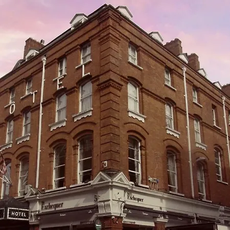 Central Hotel 3*