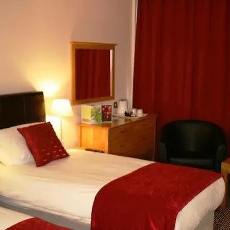 Maldron Merrion Road 4*