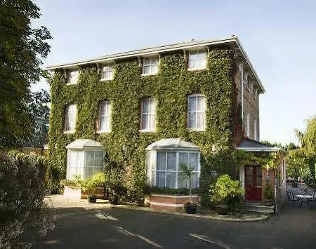 Aberdeen Konukevi 4*
