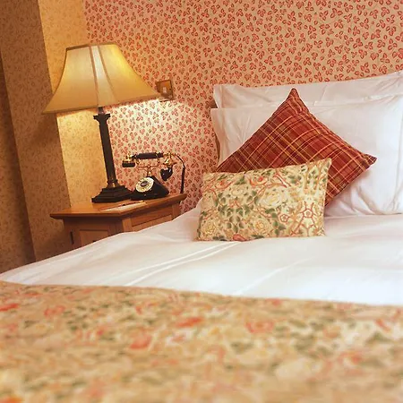 Otel Schoolhouse 4*
