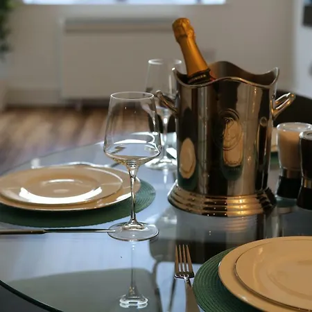 Apartment 42 Adelaide Square