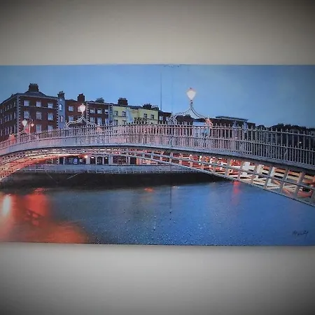 Central Dublin Apartment *